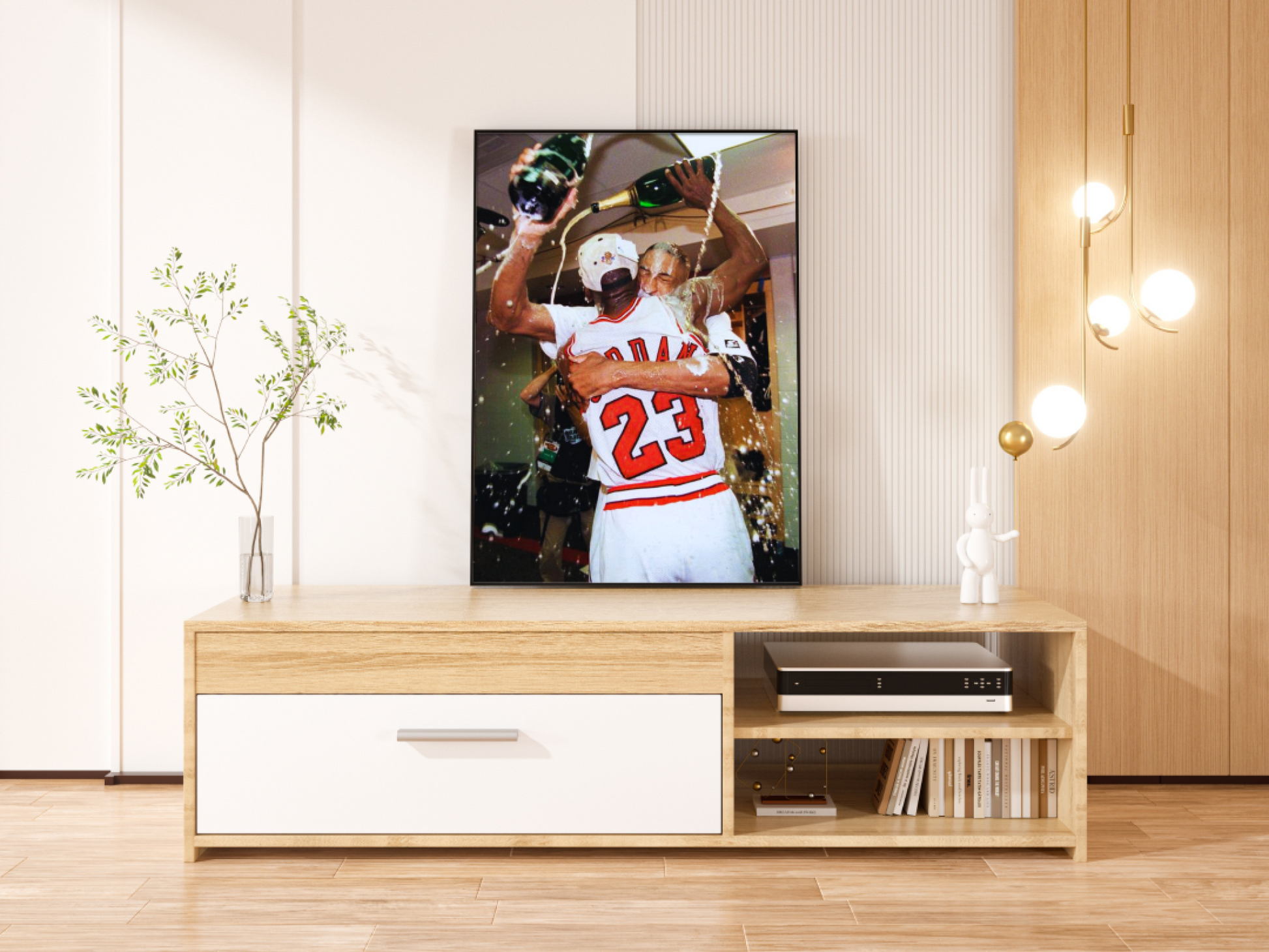 11-big-frame-on-shelf - Visivus