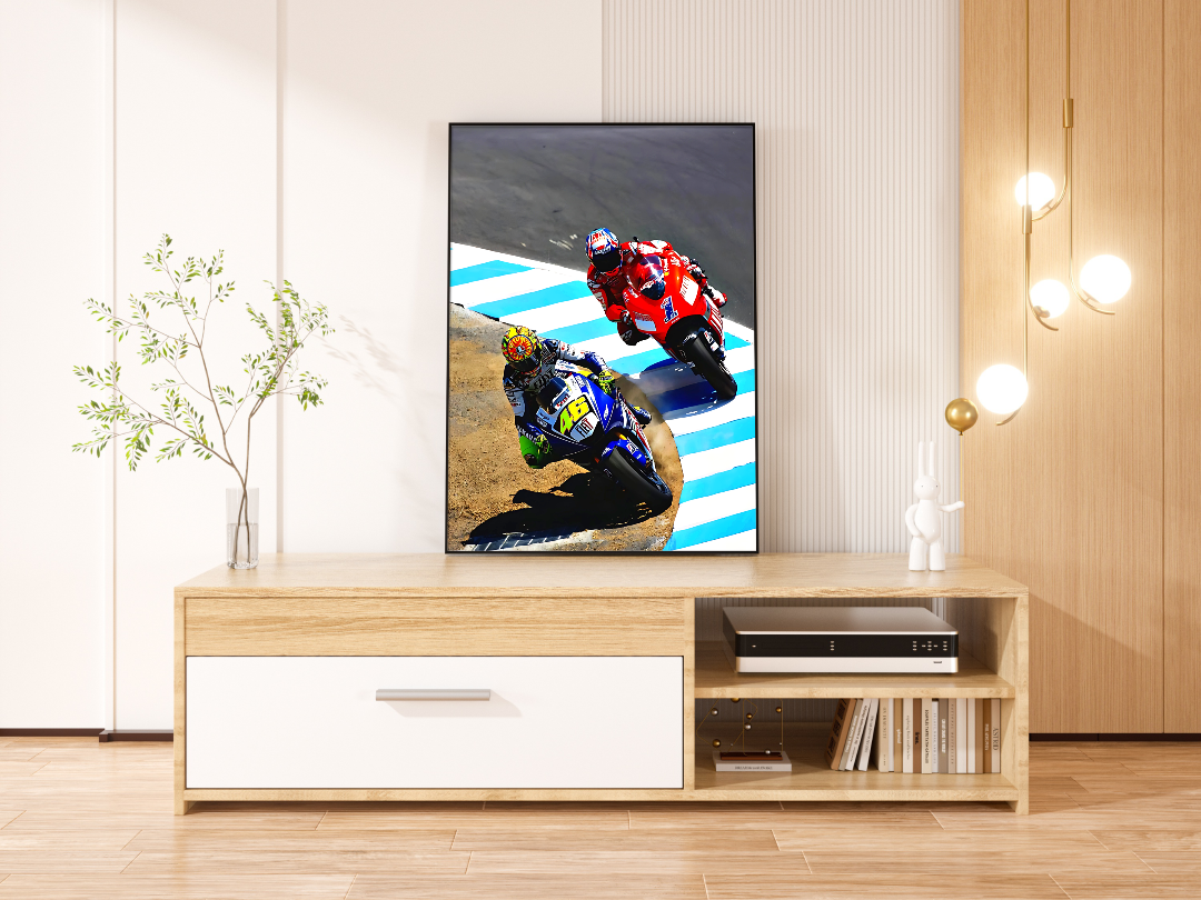 11-big-frame-on-shelf_591f4a2b-2ab3-4b09-adbe-88a2a66d7e18 - Visivus